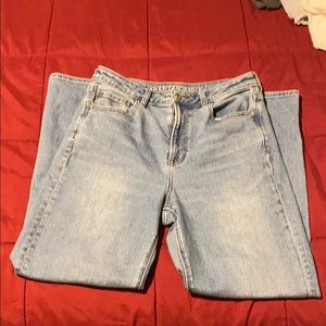 American eagle mom jeans